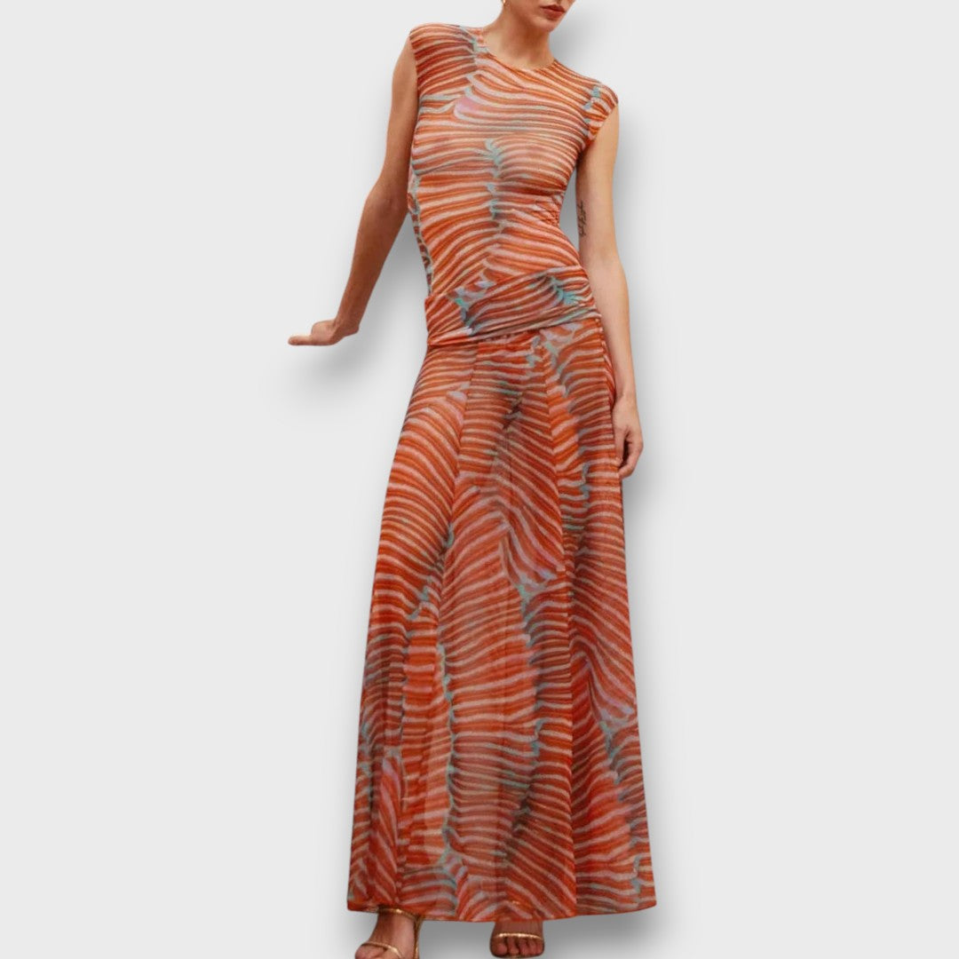 Sirelle – Two-piece with graphic lightness