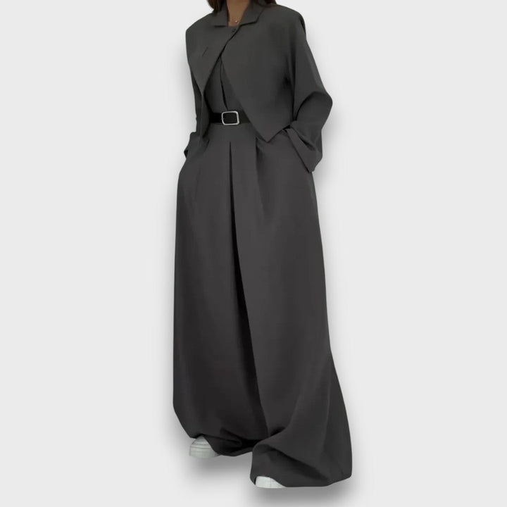 Eryna – Elegant Set with Bustier and Jacket