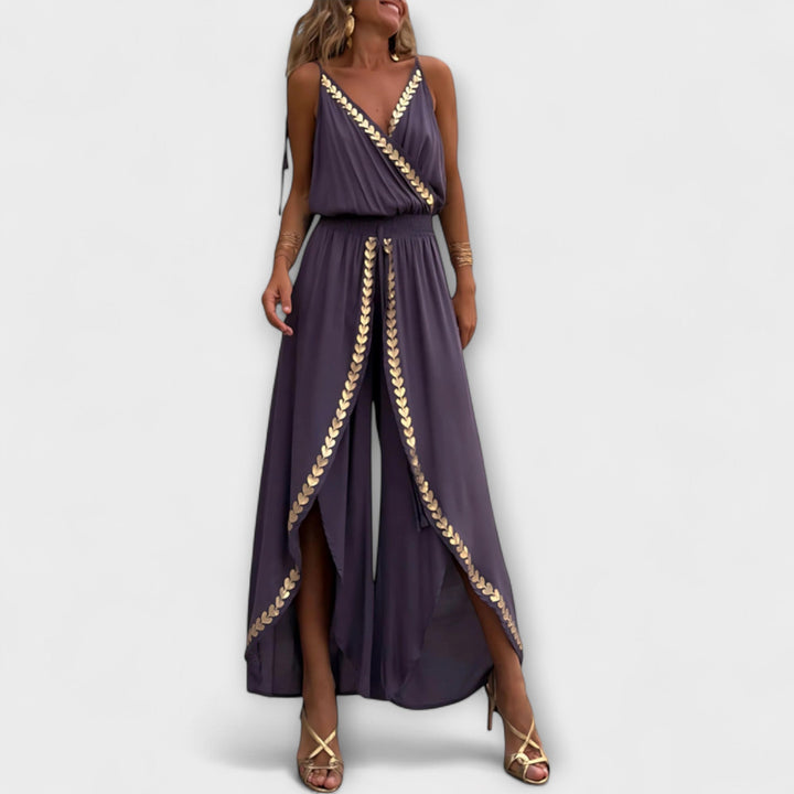 Helistra – Jumpsuit with Golden Accents and Boho Flair
