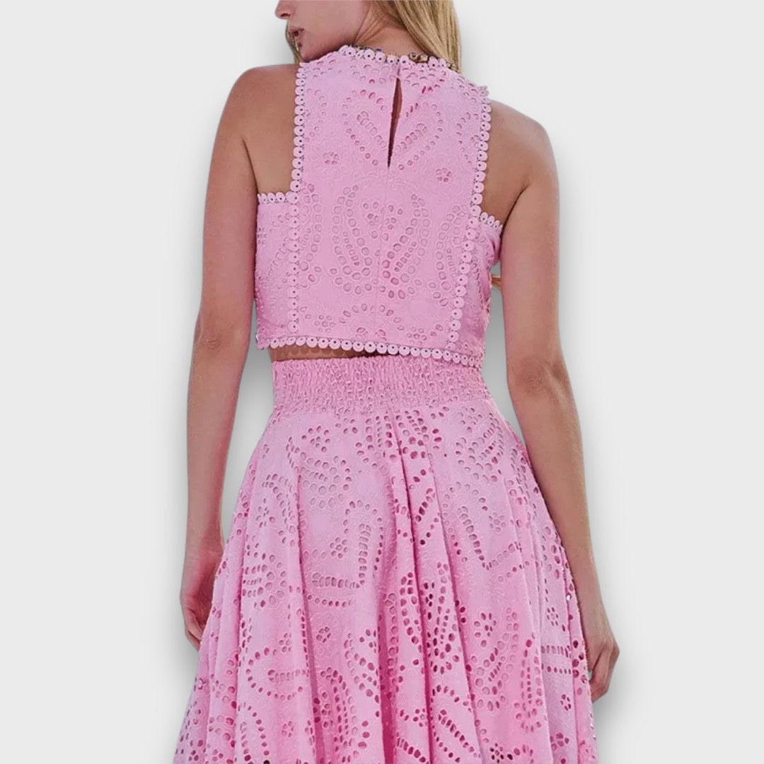 Lysara – Two-Piece with Cut-Out Romance