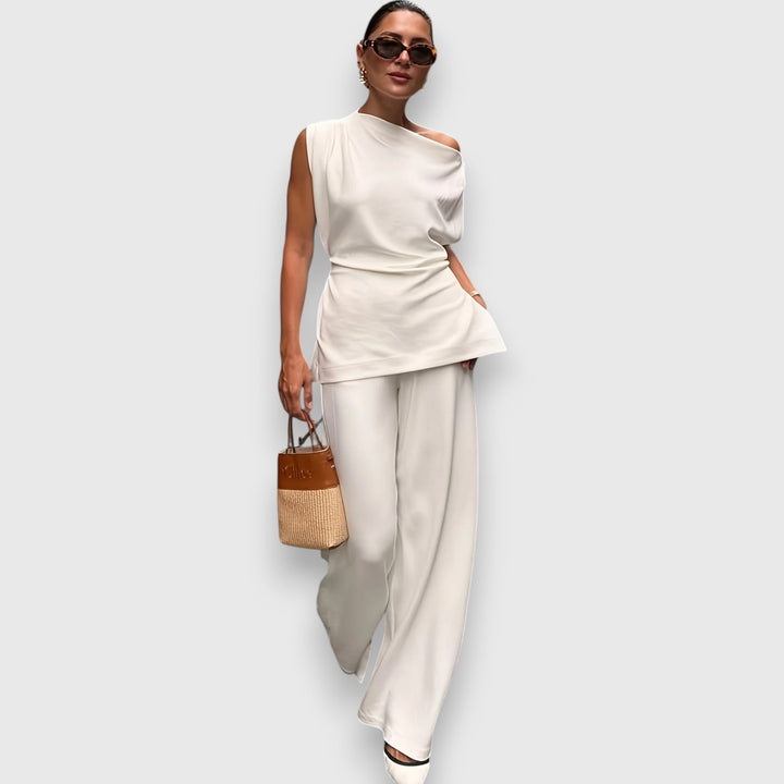 Avelyn – Asymmetrical Two-Piece in Off-White