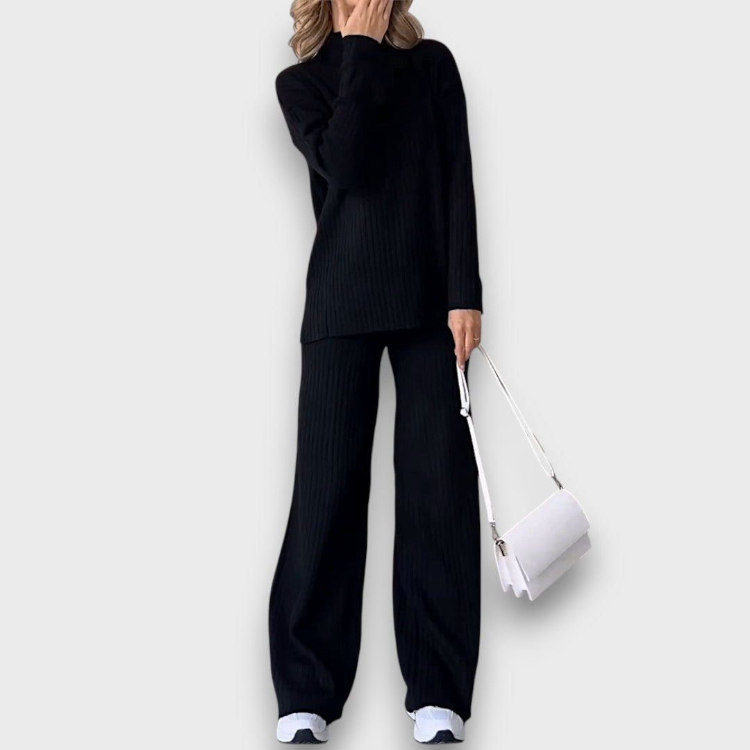 Sorina – Minimalist two-piece set