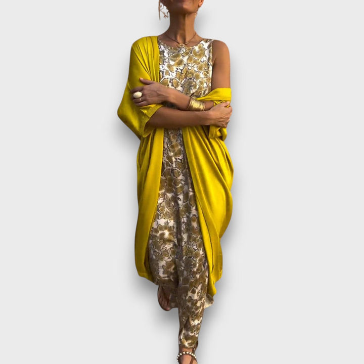 Melan – Elegant Two-Piece Set with Flowing Silhouette