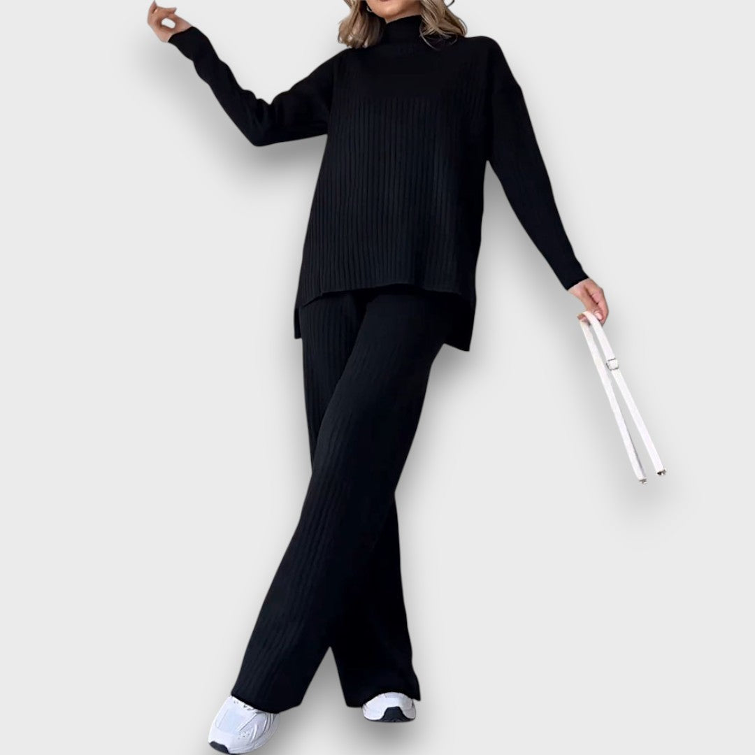 Sorina – Minimalist two-piece set