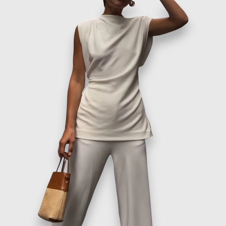 Avelyn – Asymmetrical Two-Piece in Off-White