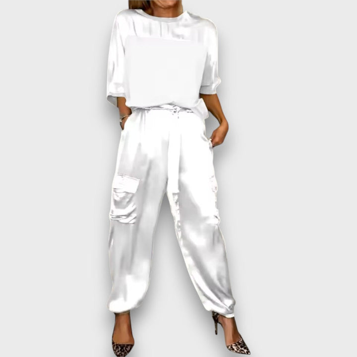 Avelan – Satin Flow Two-Piece Set