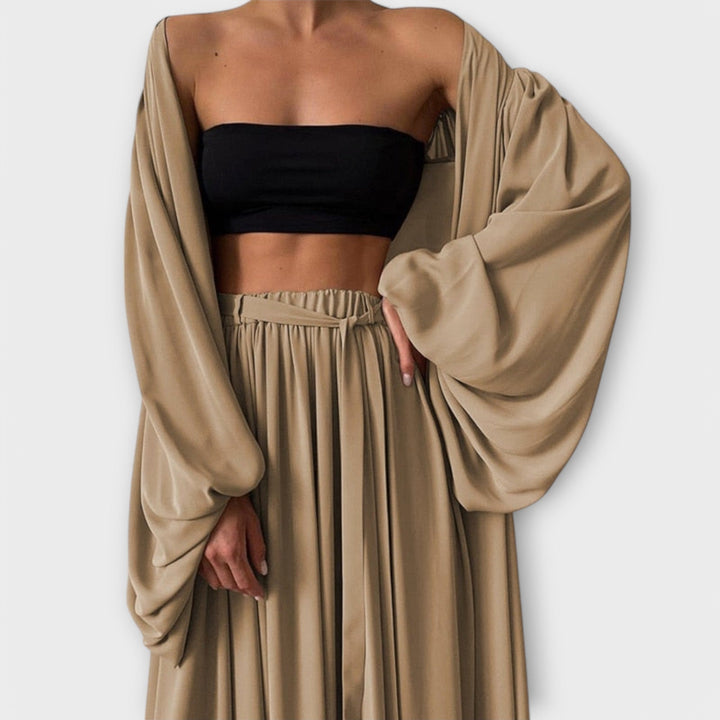 Lumara – Three-Piece Loungewear Set with Kimono