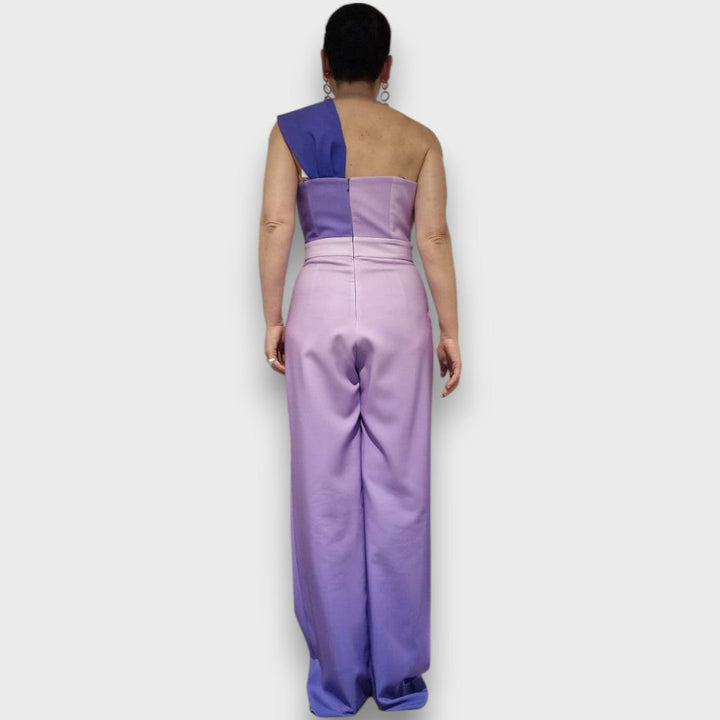 Candia – Elegant Jumpsuit with Asymmetrical Décolleté