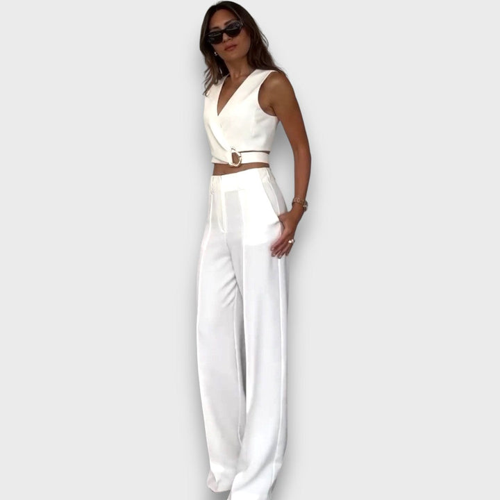 Solange – White Set with Waist Belt and Wide Leg