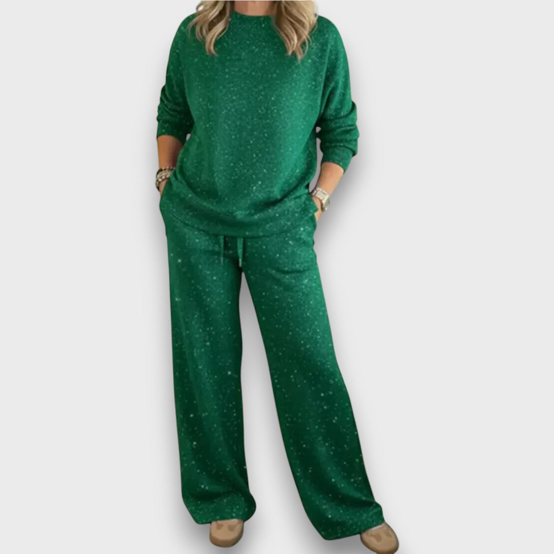 Larea – Relaxed Two-Piece Lounge Set