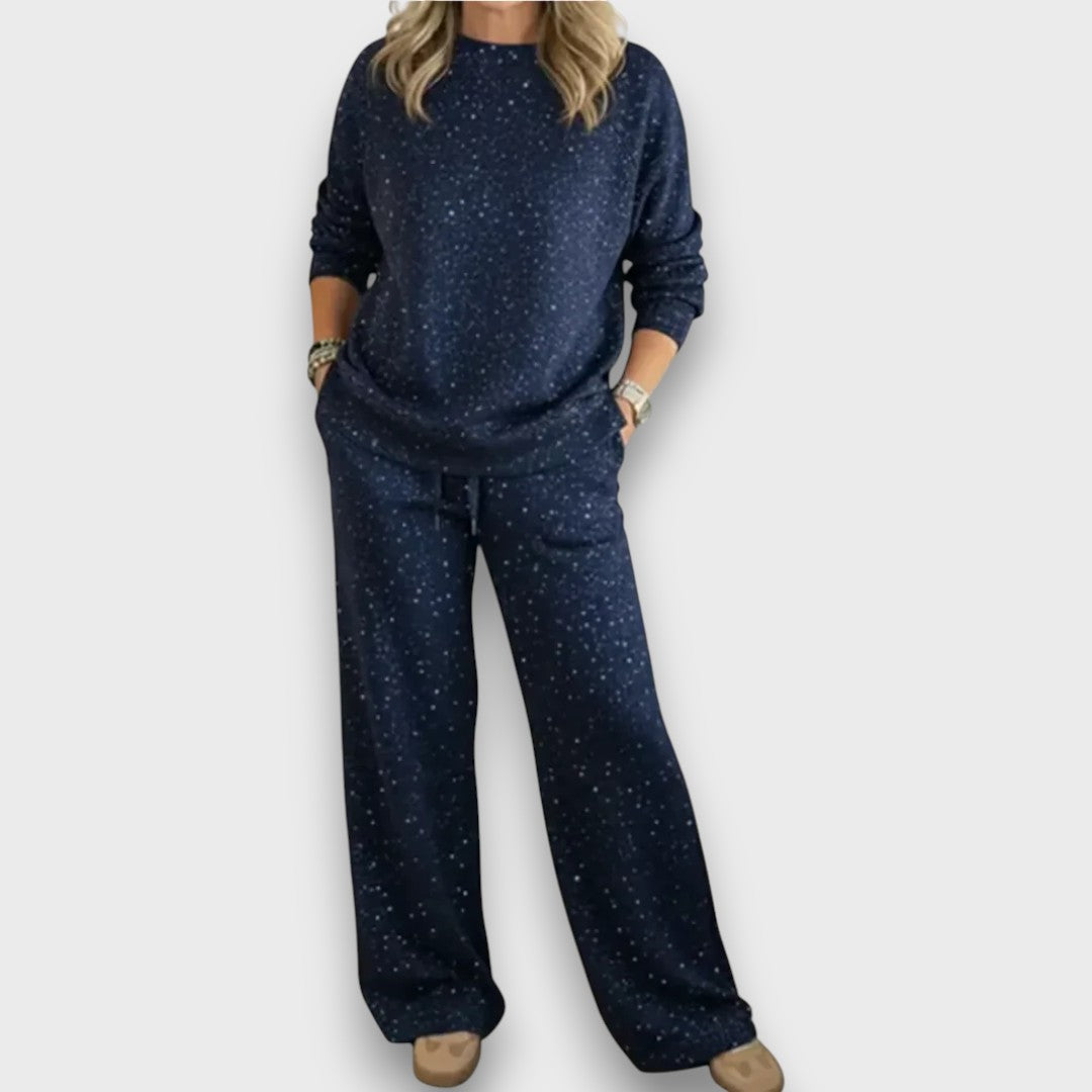 Larea – Relaxed Two-Piece Lounge Set