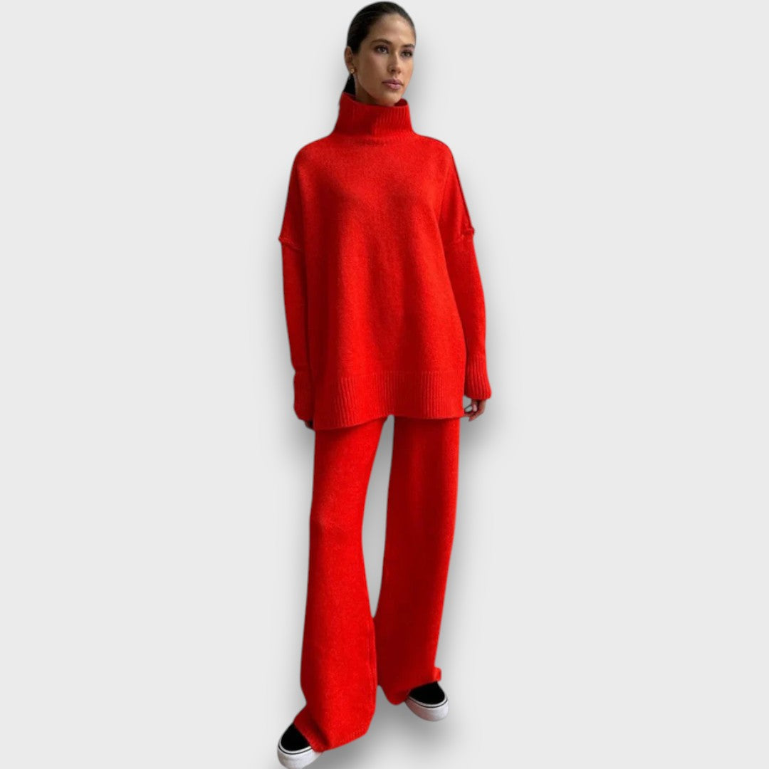 Gevanna – Two-Piece Knitted Set with Roll Neck