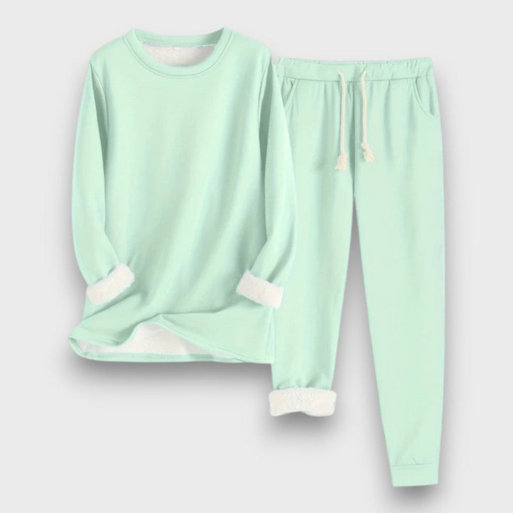 Karine – Cozy Lounge Set