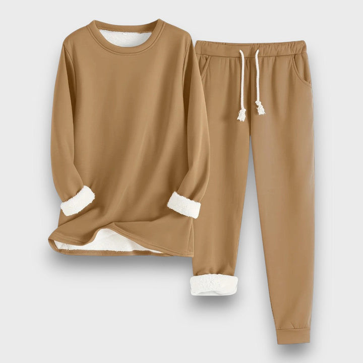 Karine – Cozy Lounge Set