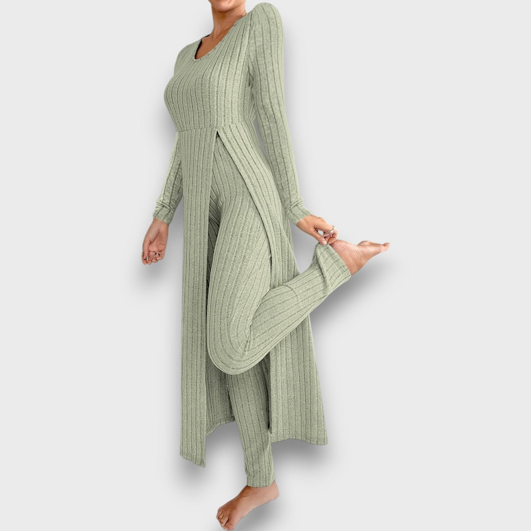 Seyra – Elegant Two-Piece