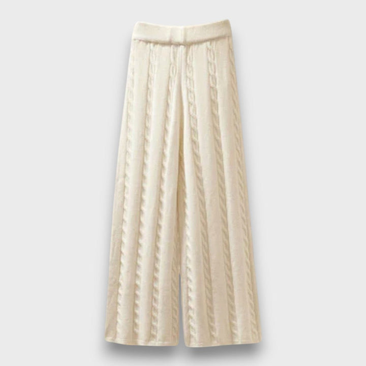 Lucette – Cozy Three-Piece Knit Set