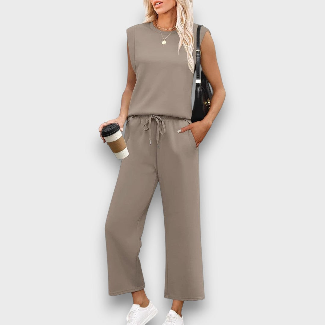 Mireya – Two-Piece Set with Urban Flair